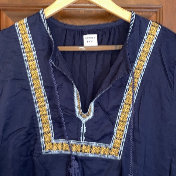 Aritzia Sunday Best Cotton Peasant Dress - Picture 4 of 9